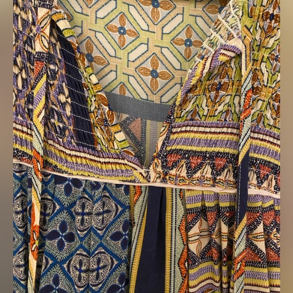 Olivaceous Patterned Ruffle Long Sleeve Tassle Mini Dress Women’s Sz Small - Picture 7 of 16